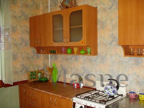 Cozy apartment in the city center, Berdiansk - apartment by the day