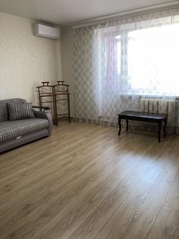 Apartment in the center near the sea, Berdiansk - günlük kira için daire