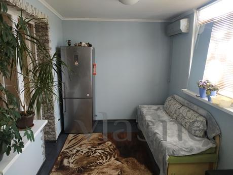Rent 2 rooms 43m2, Chernomorsk (Illichivsk) - günlük kira için daire