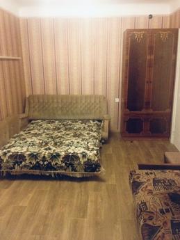 I will lease 1 com. apartment in the cen, Berdiansk - apartment by the day