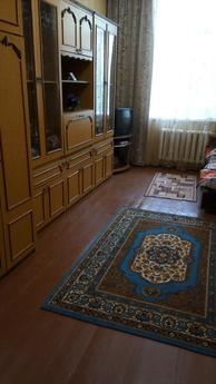 1 BR apartment 4 minutes from the sea, Berdiansk - apartment by the day