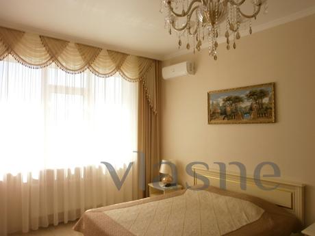 Apartment in Arcadia with sea view, Odessa - apartment by the day