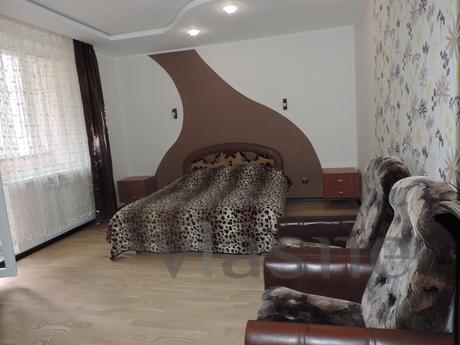 Modern 3 bedroom apartment, Gurzuf - mieszkanie po dobowo