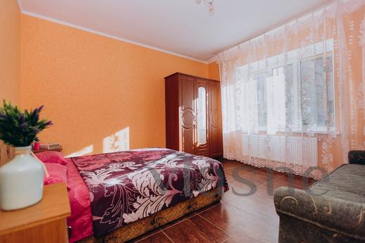 2kom.8 sleeping places.Novostroy.Harkov, Sumy - günlük kira için daire