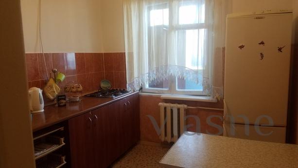 2-bedroom apartment 5 minutes from the s, Alupka - apartment by the day