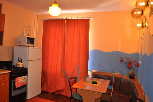 Апартаменти в відмінному місці, 1-кімнат, Кременчук - квартира подобово