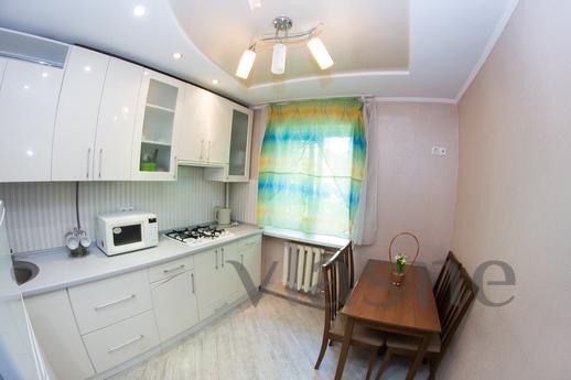 2 rooms. Apartment for rent in the cente, Sumy - günlük kira için daire