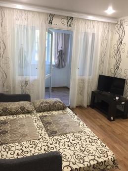 2-room sq. Euro in the center of Lazarev, Sochi - günlük kira için daire