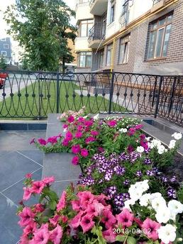 Квартира-студія «Paris 51» подобово, Ірпінь - квартира подобово