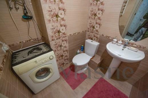 Gospodyni wynajmie swoje nowe mieszkanie, Kyiv - mieszkanie po dobowo