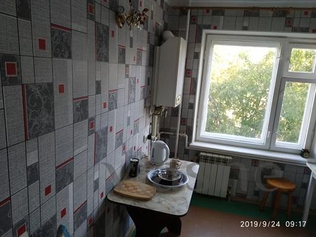 Podobovo I will rent 3 x room apartment, Zhovti Vody - günlük kira için daire