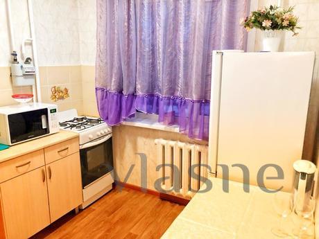 1 bedroom apartment in the center, Karaganda - günlük kira için daire