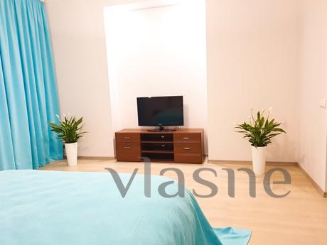 Luxury apartment 3 minutes walk from, Kyiv - apartment by the day