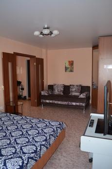 Cozy apartment for a day and hours, Novokuznetsk - günlük kira için daire