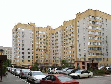 Happy house, Taganrogskiy - apartment by the day