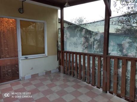 Сдам дом-дачу 3 этажа, 2-я линия от моря, Одесса - квартира посуточно