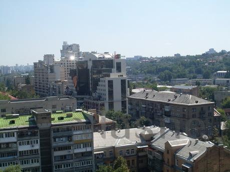 Luxury complex 'Botanic Towers', Kyiv - mieszkanie po dobowo