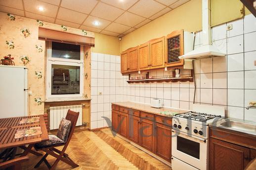 Romantic studio apartment in city center, Lviv - mieszkanie po dobowo