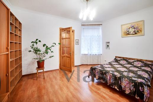 1 bedroom apartment in the central part, Lviv - mieszkanie po dobowo