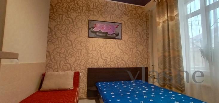 1 yatak odalı daire, Kharkiv - günlük kira için daire