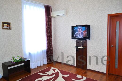 in the area of ​​the station, Dnipro (Dnipropetrovsk) - apartment by the day