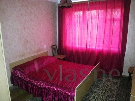 3-bedroom, Metro KPI, Kyiv - günlük kira için daire