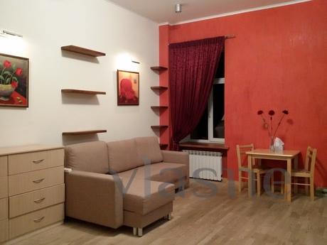 It awaits its guests luxurious, large studio apartment with 