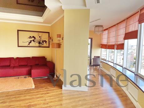 Family Apartment in Bridge City, 2 Bedro, Dnipro (Dnipropetrovsk) - apartment by the day