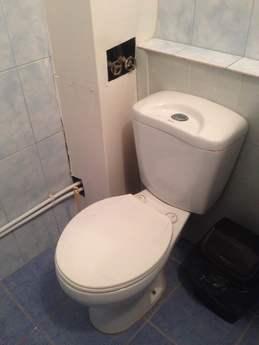 Near a swimming pool and a cinema, Uzhhorod - apartment by the day