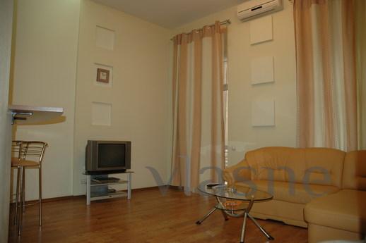 Rent an apartment in Deribasovskaya, Odessa - apartment by the day