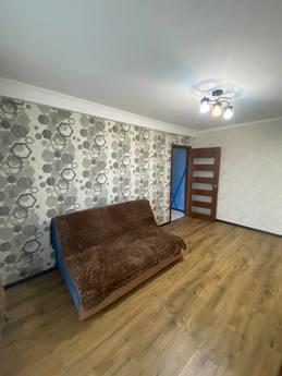 2x. Pokój mieszkanie Perov blvd., Darnitsa, Kyiv - mieszkanie po dobowo