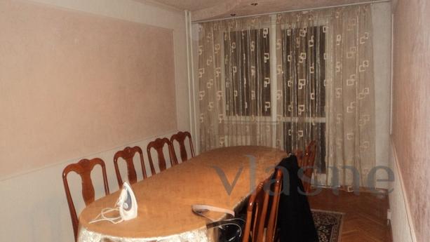VIP 1-bedroom apartment, Uzhhorod - günlük kira için daire