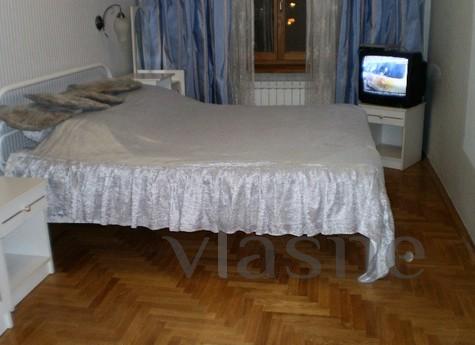 2-bedroom apartment, Center,Lva Tolstogo, Kyiv - günlük kira için daire
