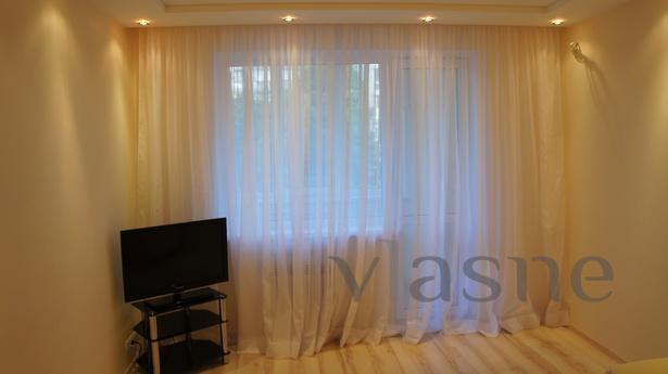 2-bedroom, Arcadia, Odessa - apartment by the day