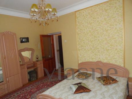 Warm, clean and comfortable! 6 7chel, ot, Odessa - apartment by the day