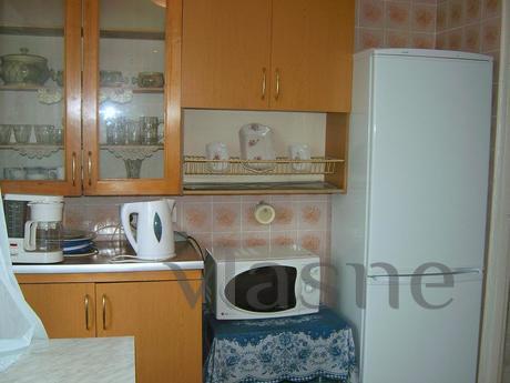 4-комнатные апартаменты с 3-мя спальнями, Киев - квартира посуточно
