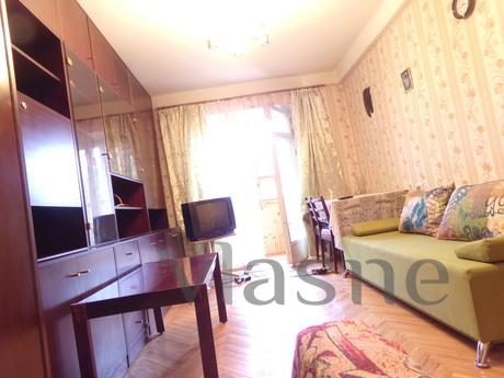 3-room o Left-bank, Kyiv - apartment by the day