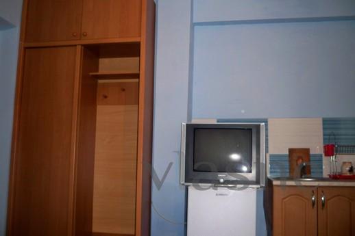Apartment for rent in the center, Berdiansk - apartment by the day
