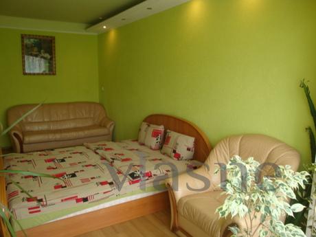 2BR apartment, Levoberezhnaya, Kyiv - apartment by the day