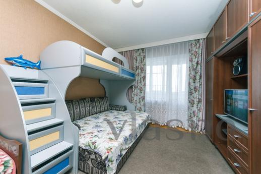 For daily rent 2 rooms m. Poznyaki, 5 pl, Kyiv - günlük kira için daire