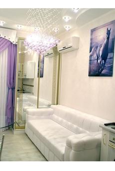 VIP kareye 2. Gecelik komisyon% 0, Chernomorsk (Illichivsk) - günlük kira için daire