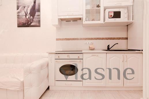 VIP kareye 2. Gecelik komisyon% 0, Chernomorsk (Illichivsk) - günlük kira için daire