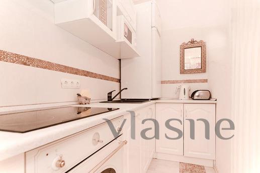 VIP kareye 2. Gecelik komisyon% 0, Chernomorsk (Illichivsk) - günlük kira için daire