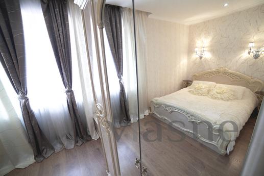 Günlük kira için 3 VIP daire, komisyon%, Chernomorsk (Illichivsk) - günlük kira için daire