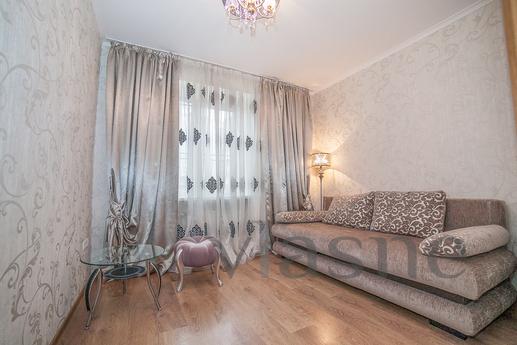 Günlük kira için 3 VIP daire, komisyon%, Chernomorsk (Illichivsk) - günlük kira için daire