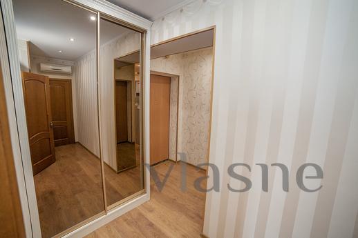 Günlük kira için 3 VIP daire, komisyon%, Chernomorsk (Illichivsk) - günlük kira için daire