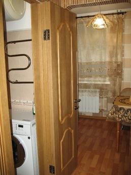 Romance of the Euro-apartment in the cen, Yevpatoriya - apartment by the day