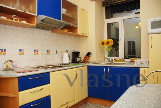Two bedrooms on Maidan, Kreschatyk,Wi Fi, Kyiv - apartment by the day