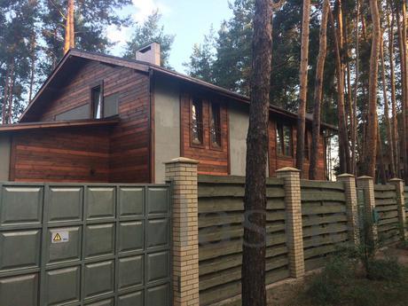 House in the forest with panoramic windo, Sviatohirsk - apartment by the day