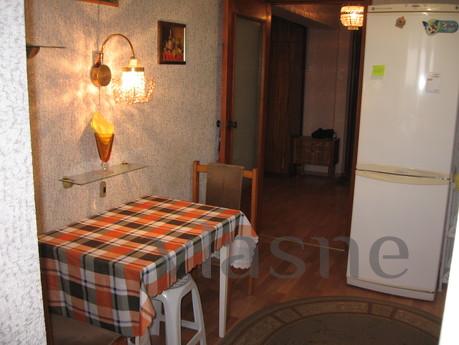 species apartment in Alushta, Alushta - apartment by the day